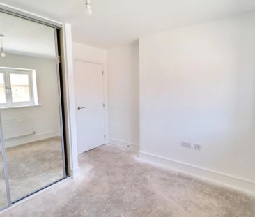 Kingsware Road, Stoke On Trent - Photo 3