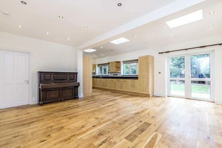 5 bedroom house to rent - Photo 2