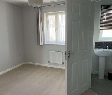 Rapide Way, Weston-super-mare, BS24 - Photo 2