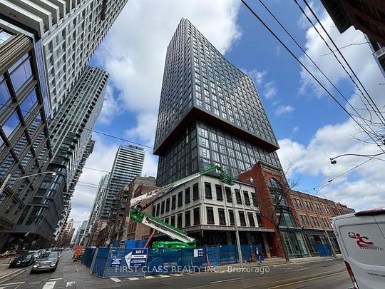 For Lease - 100 Queen Street Unit# 1209, Toronto, Ontario - Photo 1