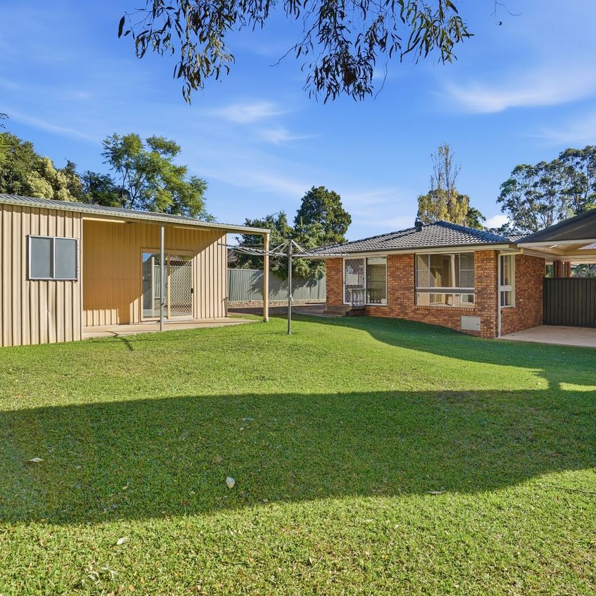 The Perfect Family Home with an Incredible Shed - Photo 1