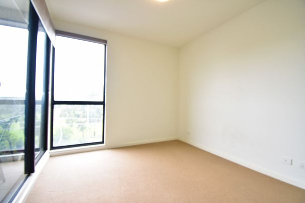 304/296 Middleborough Road, Blackburn - Photo 1