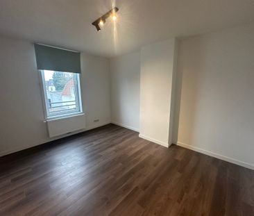 Woning met 2 slaapkamers binnen de stadsrand - Photo 4