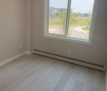 For Lease - 265 Wolf Willow Boulevard Unit# 3206, Out of Area, Alberta - Photo 2