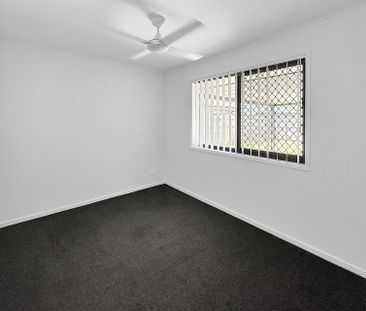 57 Girraween Way, - Photo 6
