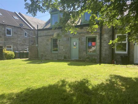 2 bedroom cottage to rent - Photo 3