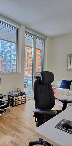 Condo, Vieux port, Piscine, Gym et Sauna - Photo 1