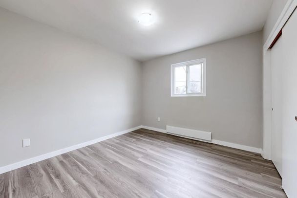For Lease - 362 Elgin Court Unit# 3, Oshawa, Ontario - Photo 1