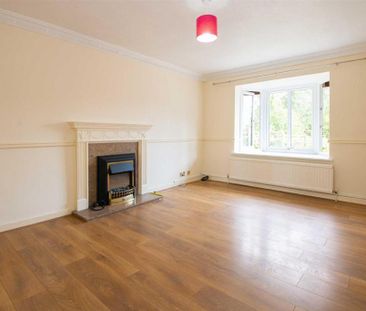 5 bedroom detached house to rent - Photo 1