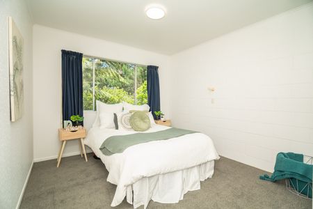 16A Glen Alton Avenue, Paparangi - Photo 5