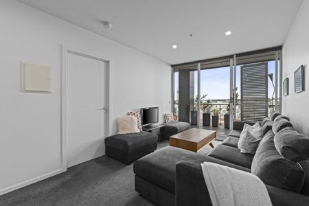 607/8 Gheringhap Street, Geelong - Photo 4