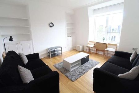 Pitstruan Place, Aberdeen, Top Left, AB10 - Photo 2