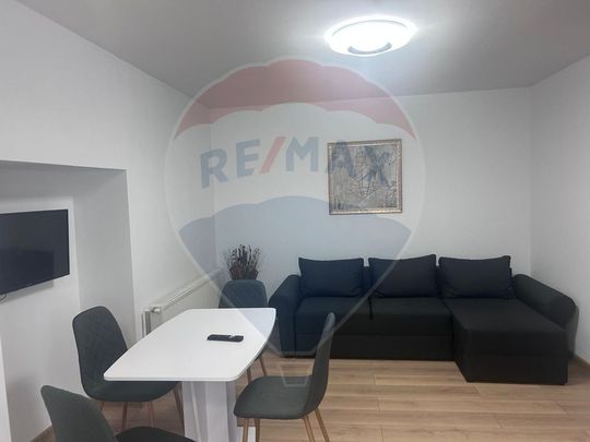 Prima inchiriere, casa moderna, utilata modern in Centrul... - Fotografie 1