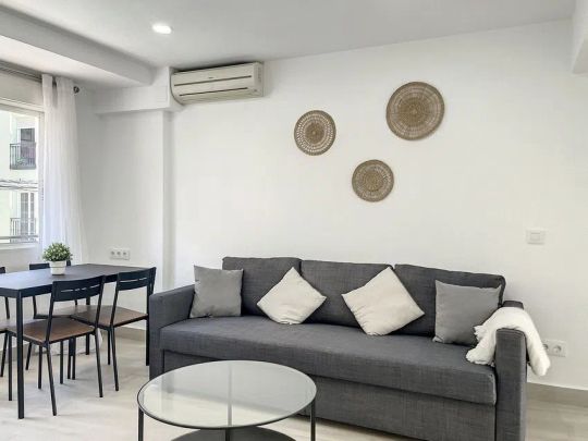 Alquiler de piso en Calle Enmedio, 19 - Photo 1