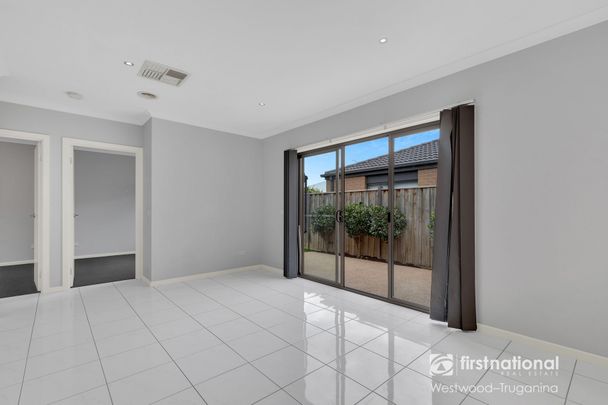 8 Bandicoot loop, 3029, Tarneit Vic - Photo 1