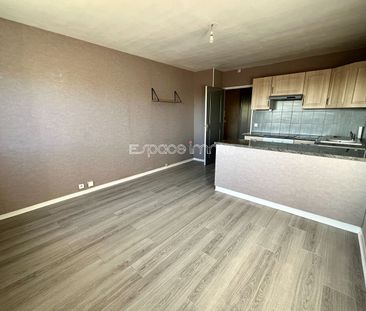 Location Appartement 2 pièces 38m² CANTELEU 76380 - Photo 3