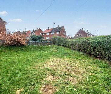 2 bedroom semi-detached house to rent - Photo 2