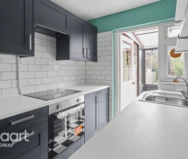 3 bedroom terraced house to rent - Photo 4