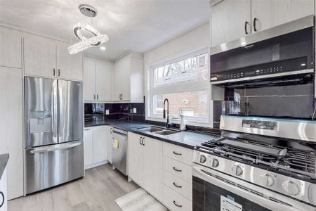 For Lease - 214 Altamira Road, Richmond Hill, Ontario - Photo 5