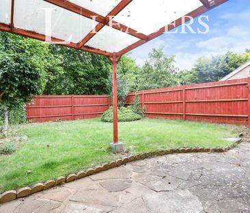 3 bedroom semi-detached house to rent - Photo 4