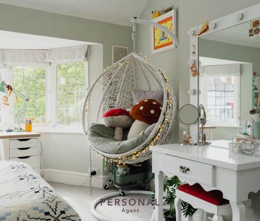 4 bedroom semi-detached house to rent - Photo 3