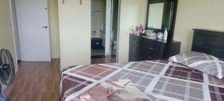 10 Markbrook Lane #1407 - Photo 2