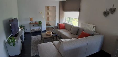 Halfopen bebouwing met 3 slaapkamers en ruime tuin - Photo 2