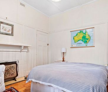 Hideaway Cottage In McCrae - Photo 2