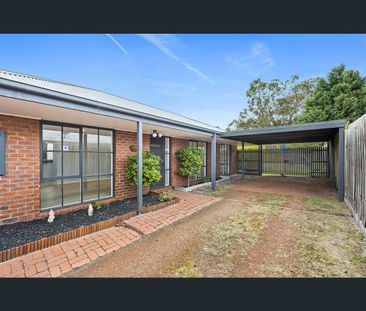31 Taketa Crescent, Frankston, Vic 3199 - Photo 5