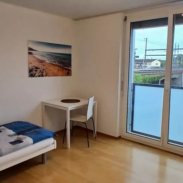 Modern möbliertes Zimmer in 8600 Dübendorf mieten - Photo 1