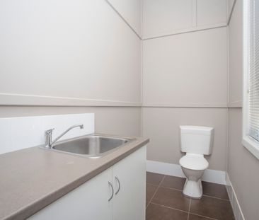 14 Kooyong Road, Rivervale WA 6103 - House For Rent | Domain - Photo 3