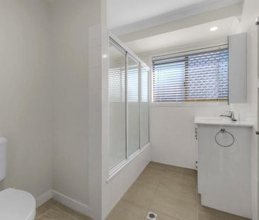 Private Oasis Just 5KM's to CBD - Photo 3