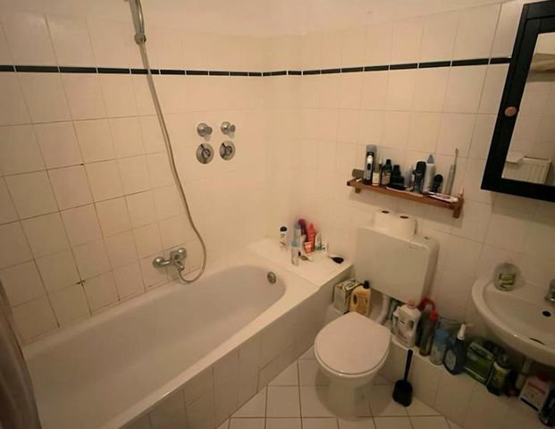 Subletting my 50sqm appartement for Christmas and New Year’s Eve - Photo 1