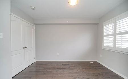 For Lease - 2364 Chevron Prince Path, Oshawa, Ontario - Photo 5