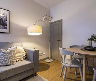 1 bedroom property to rent - Photo 2