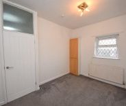 2 bed House - Terraced for Rent - Photo 4