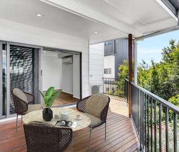 2/33 Rawlinson St, Murarrie, Qld 4172 - Photo 1