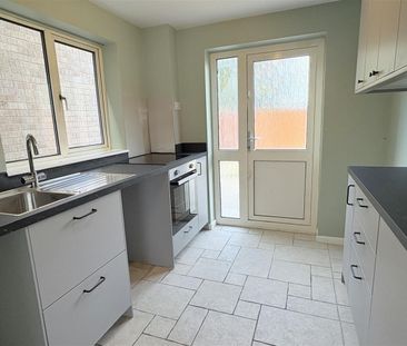 Meadowvale, Cam - Photo 1