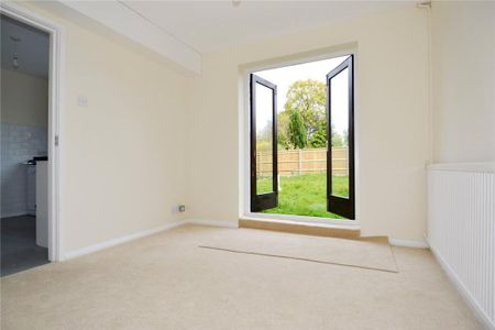 3 bedroom end of terrace house to rent - Photo 5