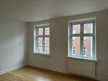 Skøn 3-værelses lejlighed i hjertet af Odense centrum. - Foto 5