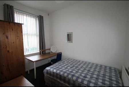 4 bedroom house to rent - Photo 4