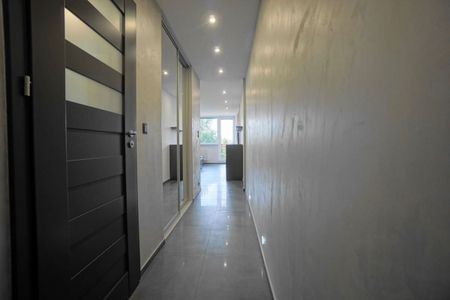 Mieszkanie do wynajęcia 1 pokoje Szczecińska, Chorzów 31.9 m² - Photo 2