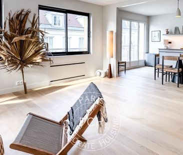 Rue de l'Université, - Photo 4