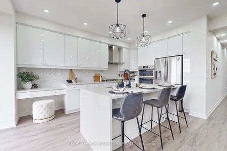 For Lease - 49 Broden Crescent, Whitby, Ontario - Photo 2