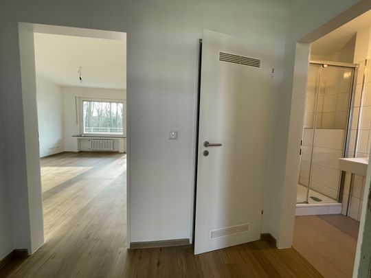 ruhig gelegen und neu modernisiert - Photo 1