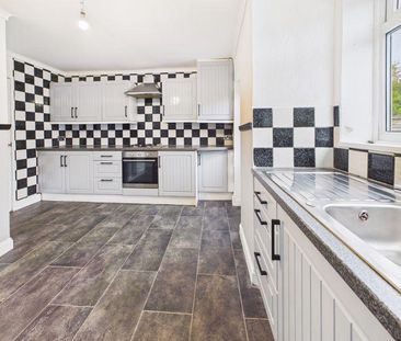 3 bedroom terraced house to rent - Photo 6