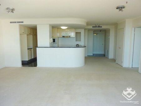 Brisbane River Views, Modern Finishes & A Brilliant City Lifestyle! - Photo 3