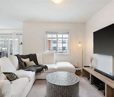 For Lease - 46 Andean Lane, Barrie, Ontario - Photo 6