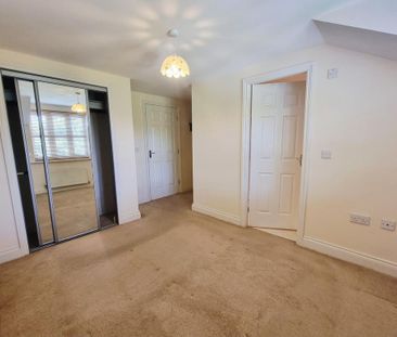 2 bedroom apartment to rent - Photo 3