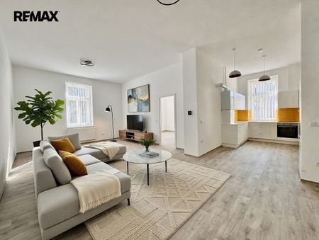 Pronájem bytu 2+kk 87 m² - Photo 2